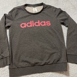 EUC CUTE ADIDAS SWEATSHIRT SIZE SMALL